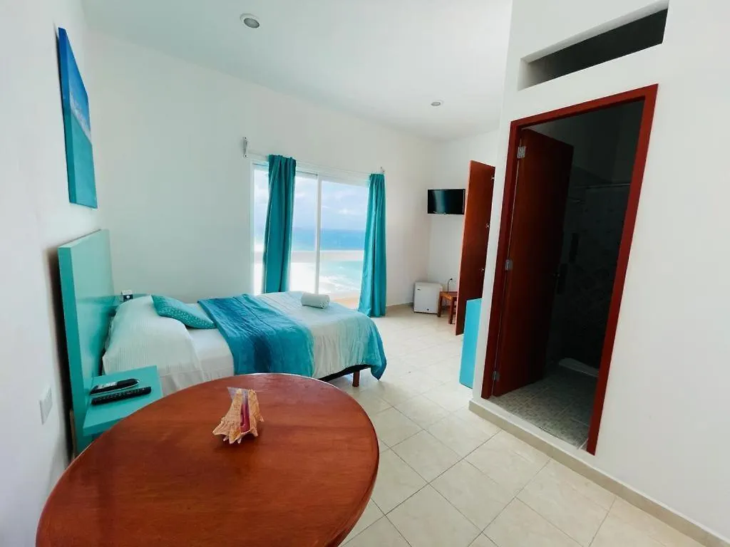 Habitacion Amanecer Turquesa #5 Isla Mujeres Homestay