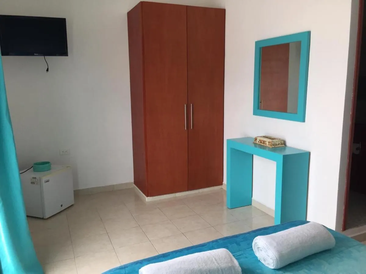Habitación Amanecer Turquesa #5 Isla Mujeres