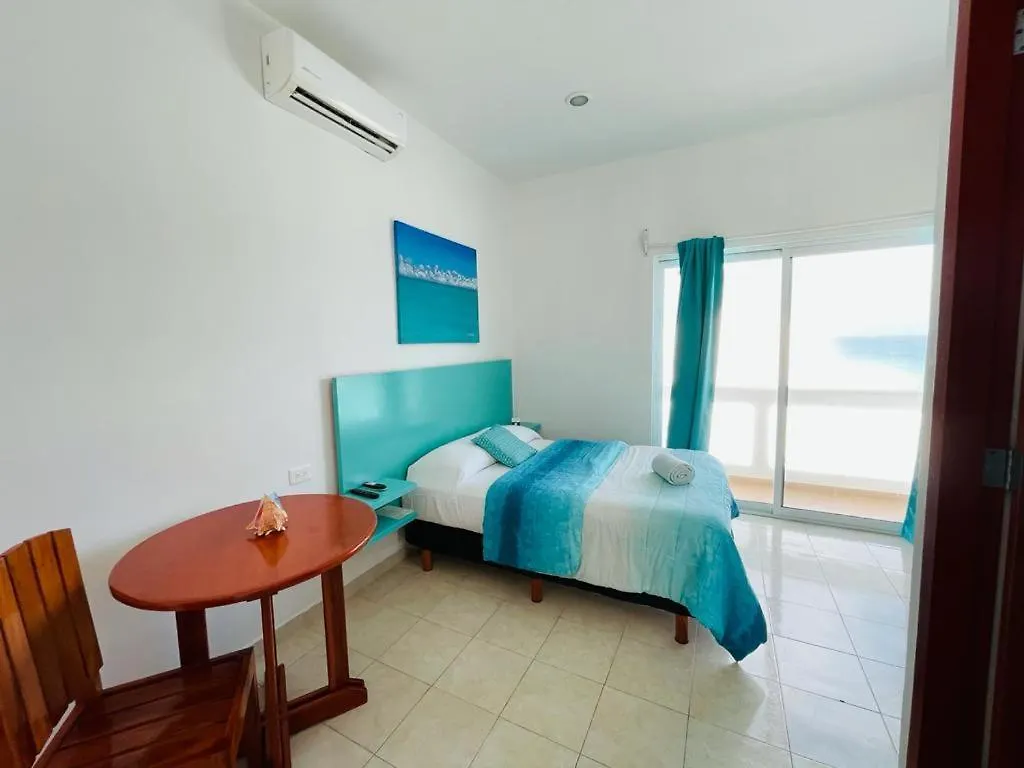 Habitación Amanecer Turquesa #5 Isla Mujeres 0*,  México